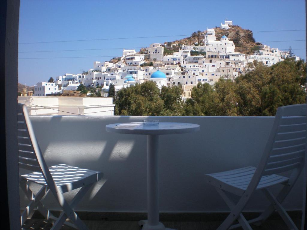 Armonia Pension Chora  Bagian luar foto